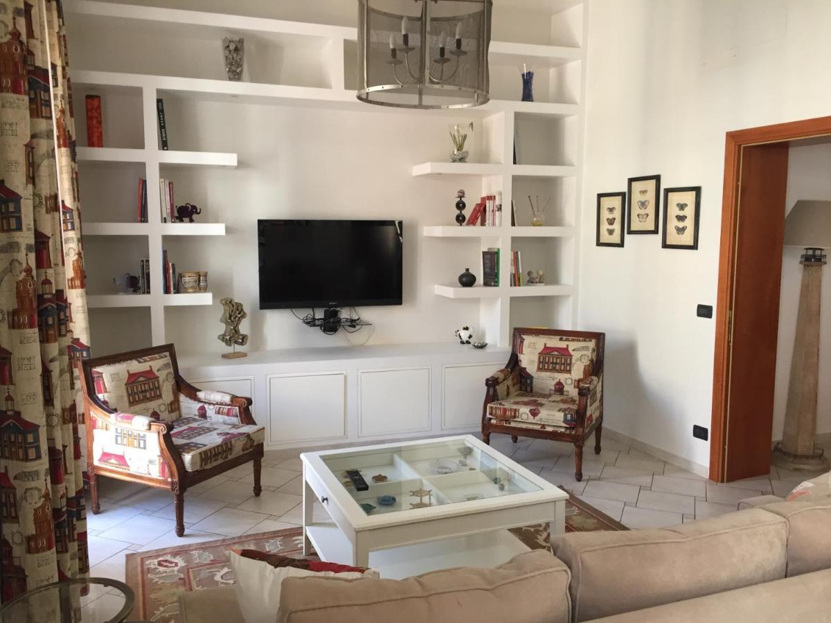 Centro Storico, Piazza Carmine: La Casa Di Angela Apartment Reggio Calabria Exterior photo