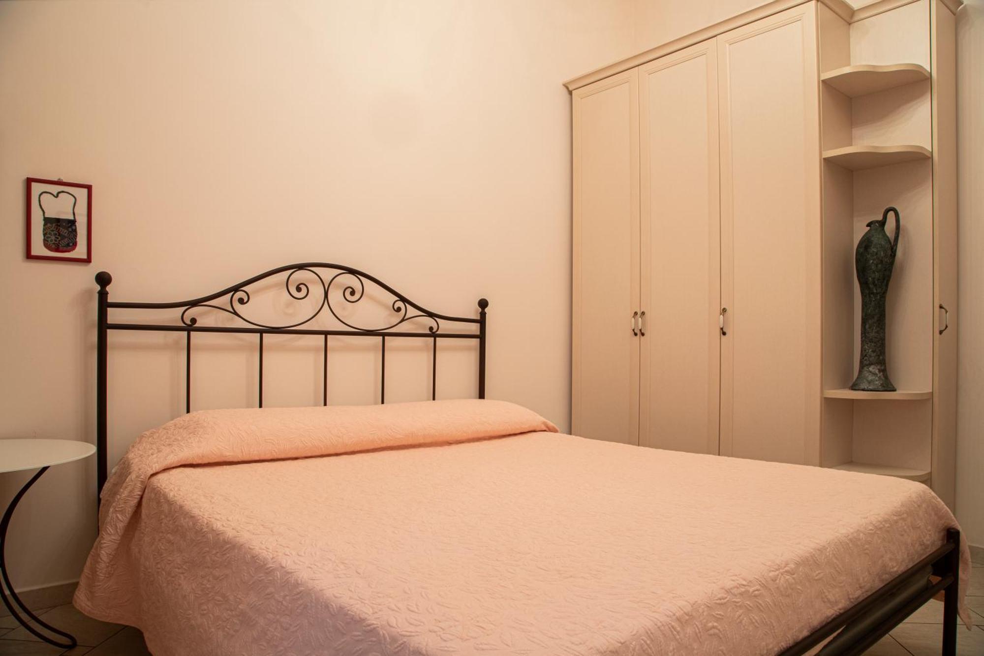 Centro Storico, Piazza Carmine: La Casa Di Angela Apartment Reggio Calabria Exterior photo